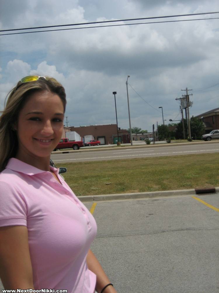 Amateur girl Nikki Sims flashes her bra while getting changed inside a vehicle - #12