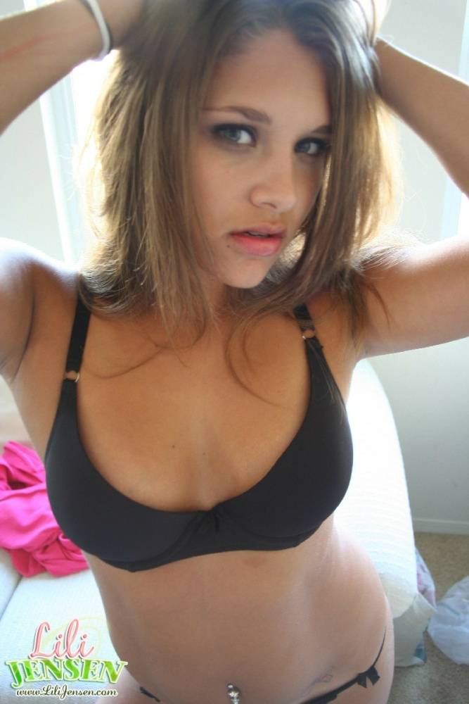 Teen amateur Lili Jensen shows her sexy ass in a black thong - #2