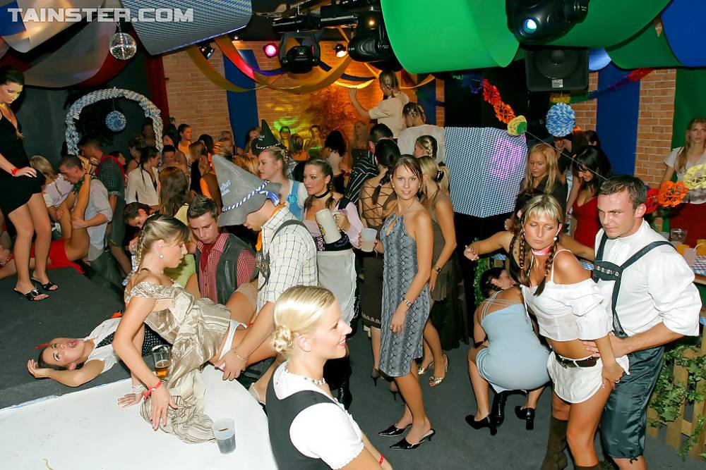 Wooing european MILFs enjoy a wild sex orgy at the night club party - #14