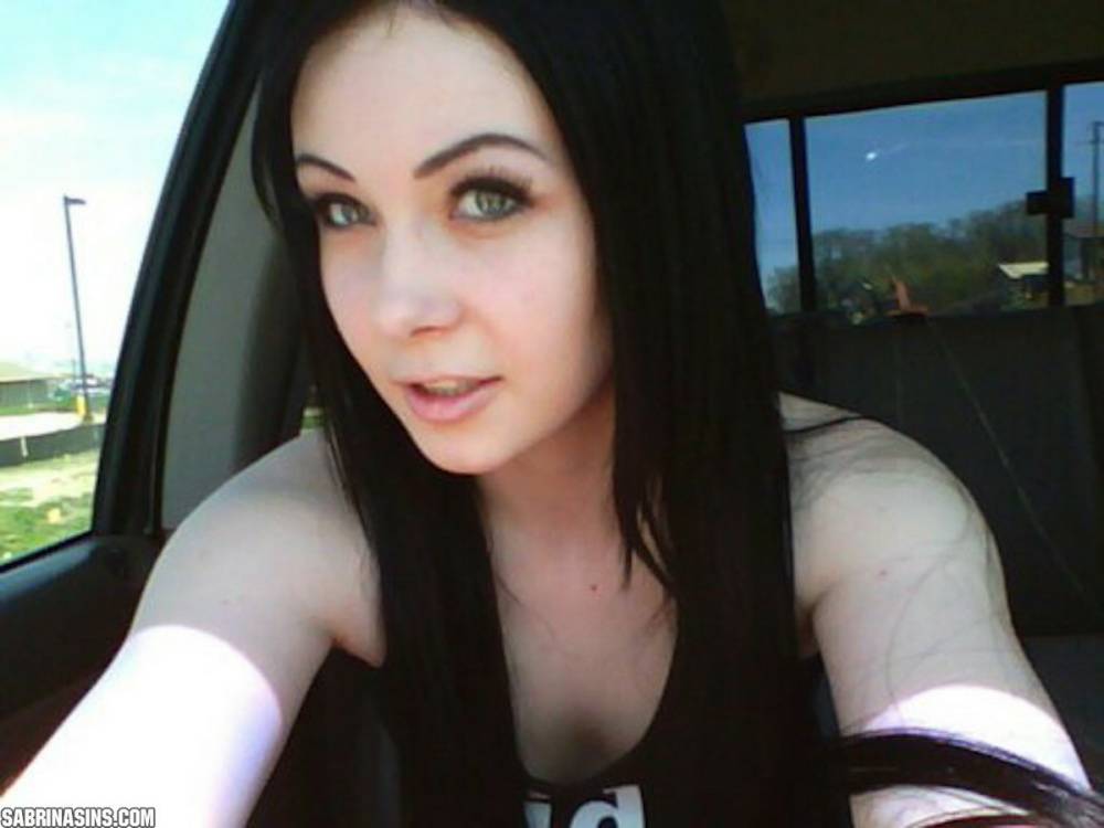 Brunette amateur Sabrina Sins plays with her pussy while inside a car - #2