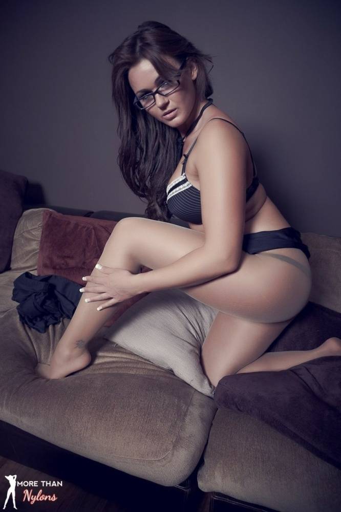 Glamour model Kat Dee blows a kiss wearing pantyhose and glasses - #3