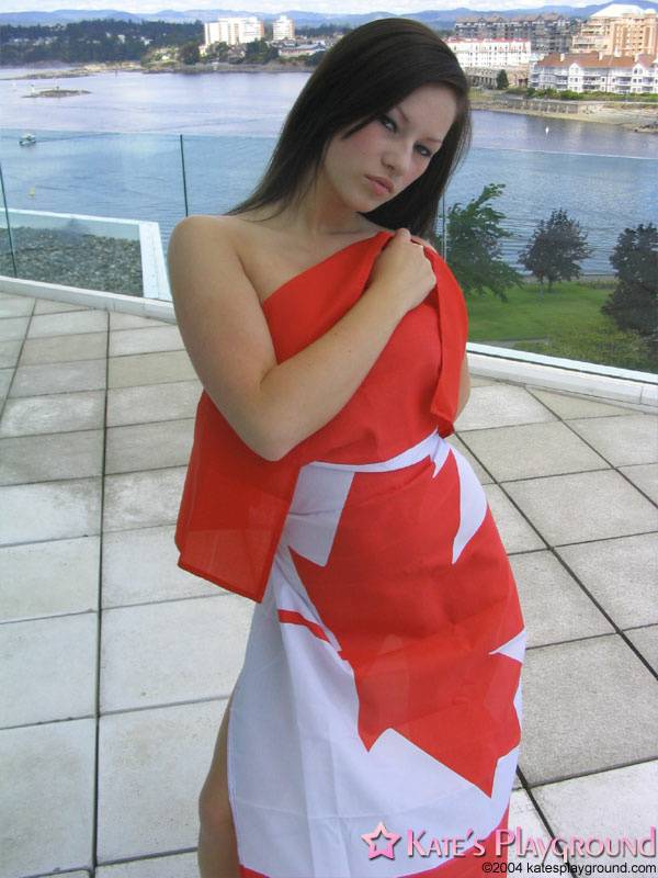Teen amateur Kate wraps her naked body up in a Canadian flag - #9