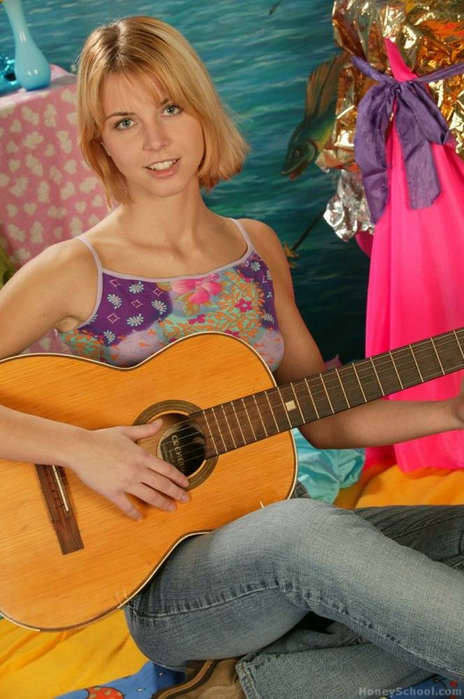 Sweet teen toys her tight slit after strumming her guitar in boots - #10