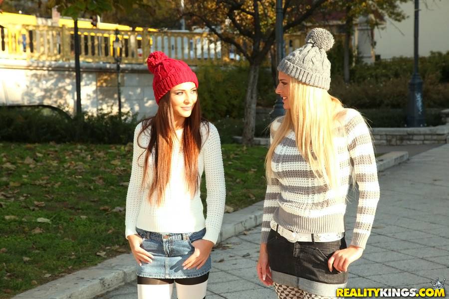 2 hot chicks in toques and funky leggings agree to a foursome fuck with 2 guys - #7