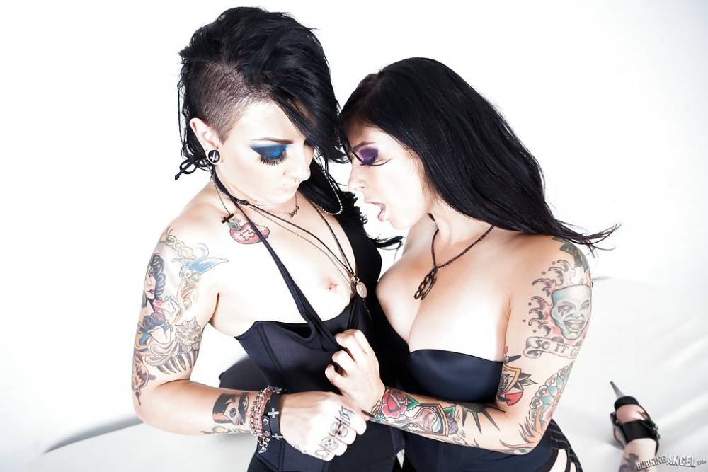 Goth models play with their tatted tight bodies and pussies - #14
