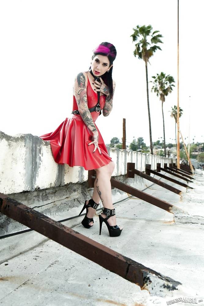 Luscious MILF in a sexy red dress Joanna Angel shows off curvy tattooed body - #12