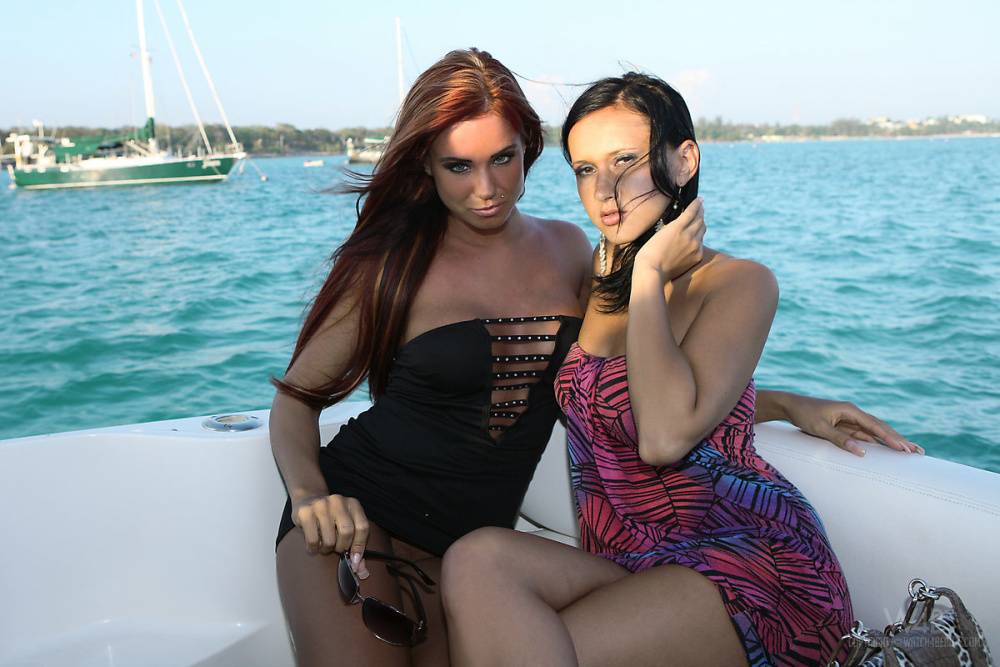 Sexy lesbians Angelica Kitten & Ashley Bulgari get totally nude aboard a yacht - #6