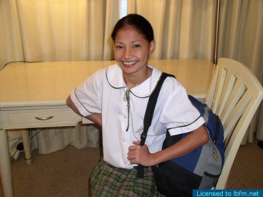 Asian schoolgirl shows the pink of her creamy pussy in white stockings - #10