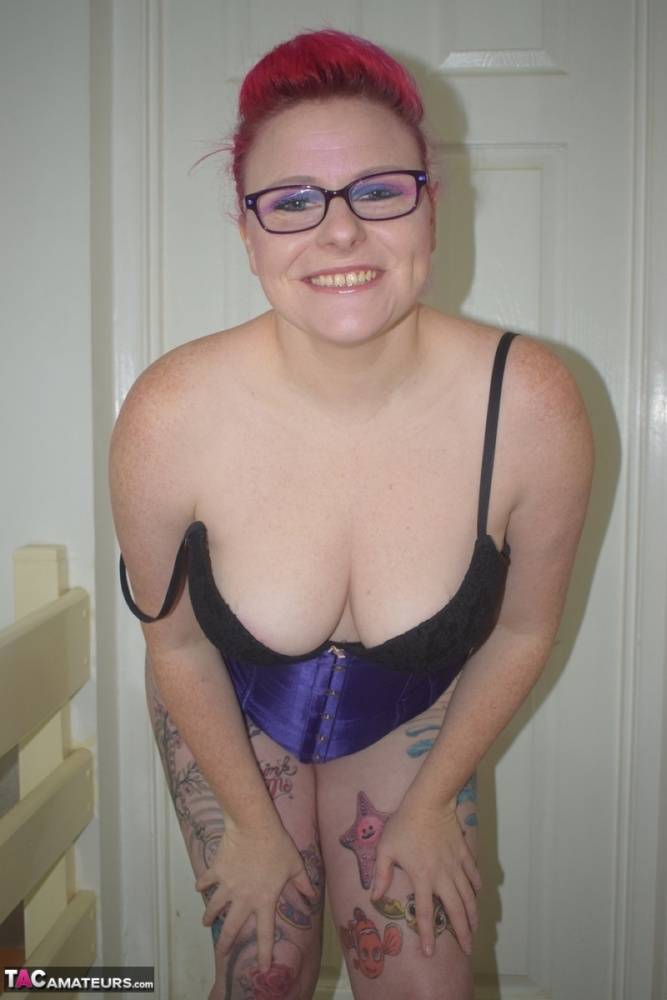 Tattooed chick Mollie Foxxx goes topless in a satin waist cincher and glasses - #8