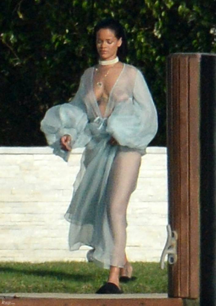 Rihanna Bikini Sheer Robe Nip Slip Photos Leaked - #13