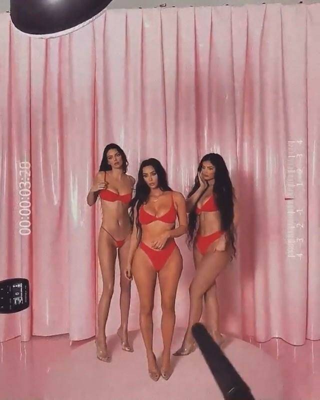 Kendall Jenner Skims G-String Lingerie Video Leaked - #10