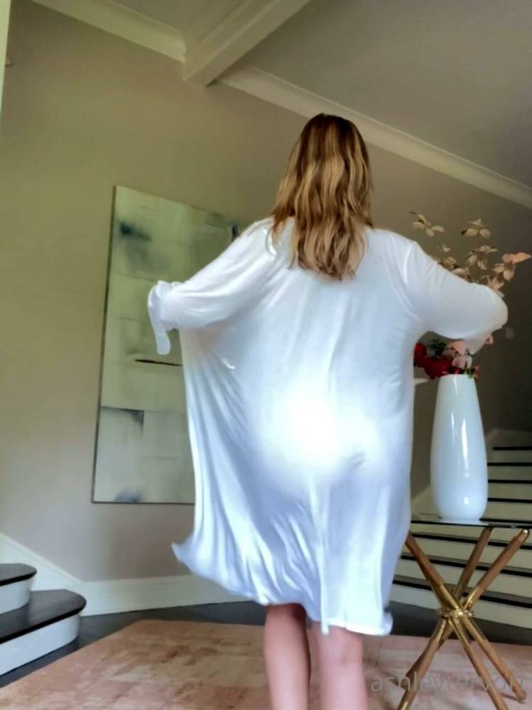 Ashley Tervort Nude Robe Strip Onlyfans Video Leaked - #5