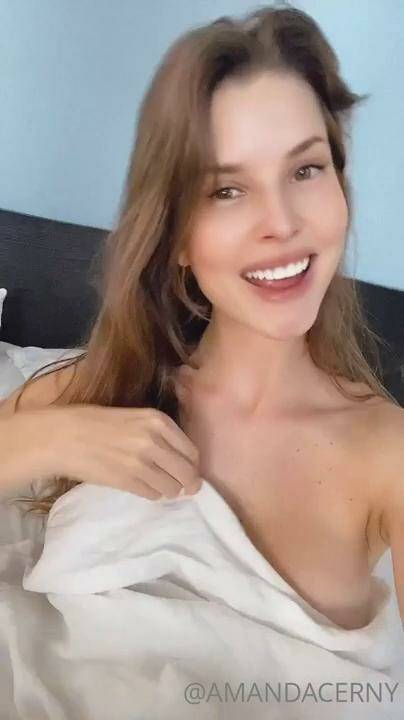 Amanda Cerny Bed Nipple Slip Onlyfans Video Leaked - #3