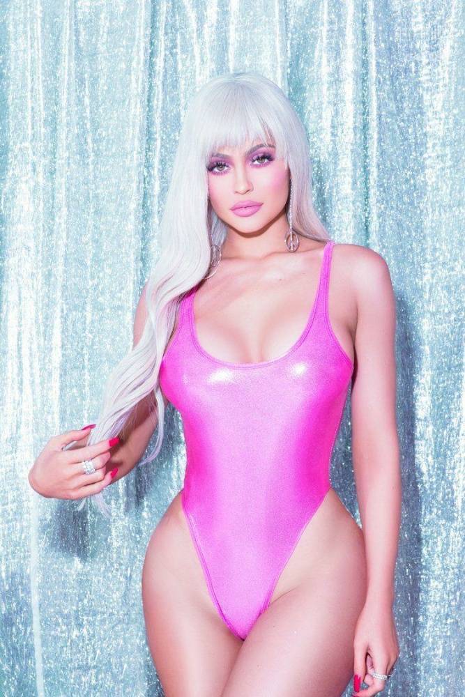 Kylie Jenner Thong Swimsuit Photoshoot Leaked - #3