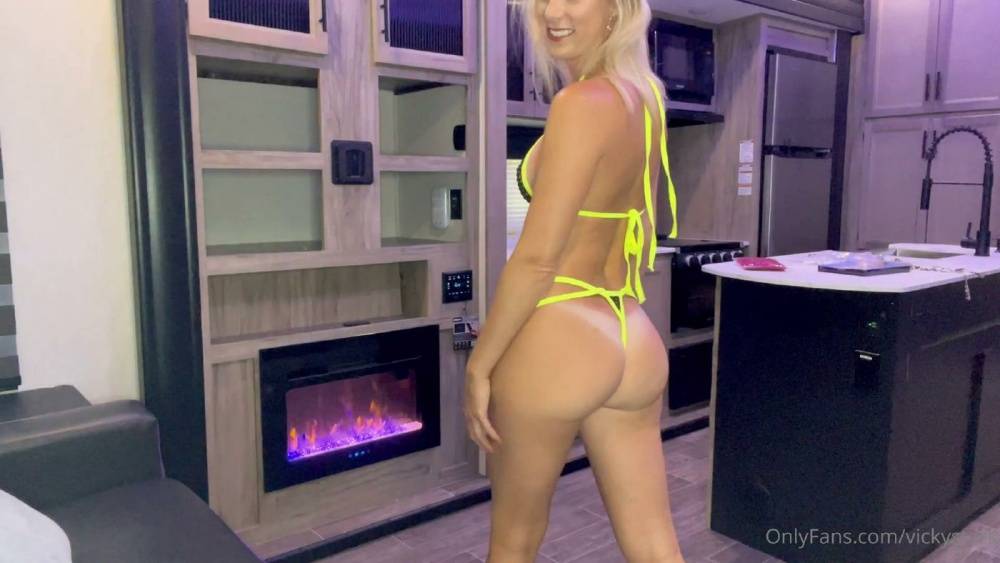 Vicky Stark Sexy Bikini Try On Onlyfans Video Leaked - #2