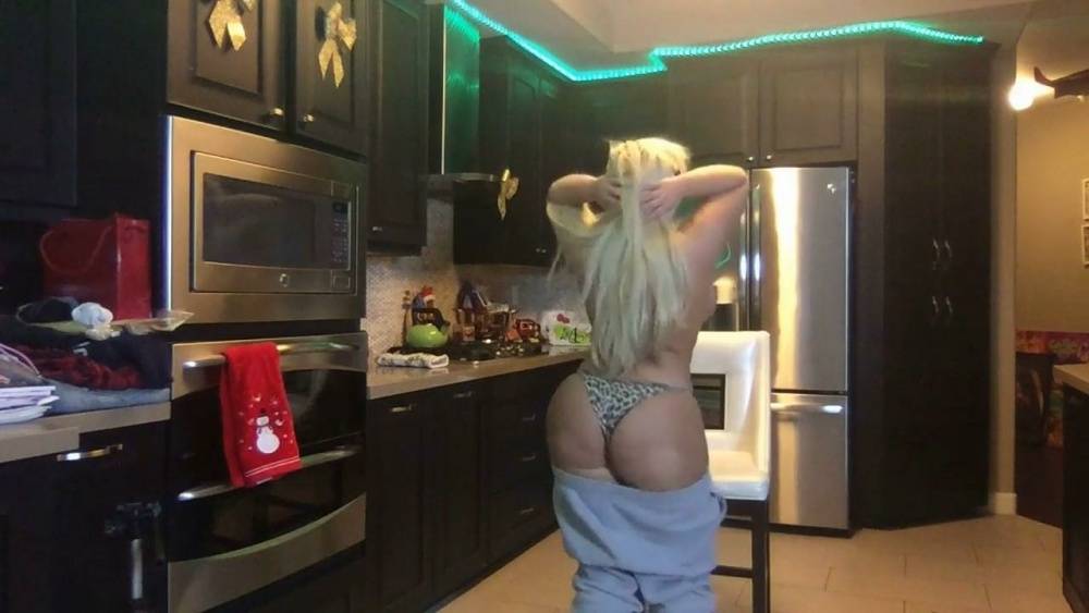Trisha Paytas Nude Kitchen Striptease Onlyfans Video Leaked - #9