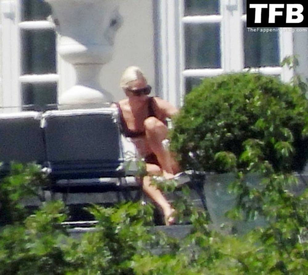 Lady Gaga Shows Off Her Bikini Body on Villa Bonomi - #3