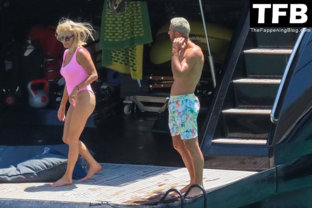 Caroline Stanbury Flaunts Her Body in a Pink Bikini on the Yacht in Greece - #18