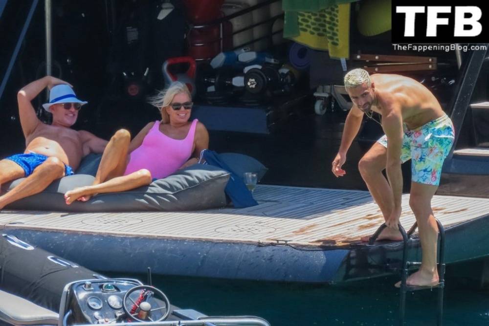 Caroline Stanbury Flaunts Her Body in a Pink Bikini on the Yacht in Greece - #16