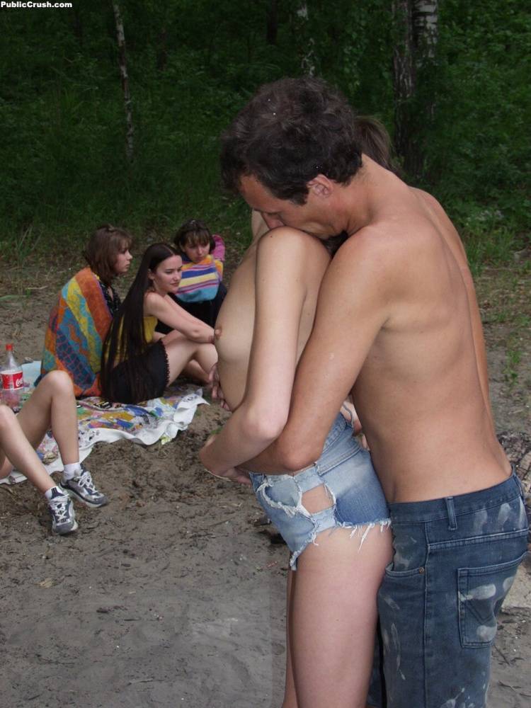 College students get naked and have sex in the woods among their friends - #12