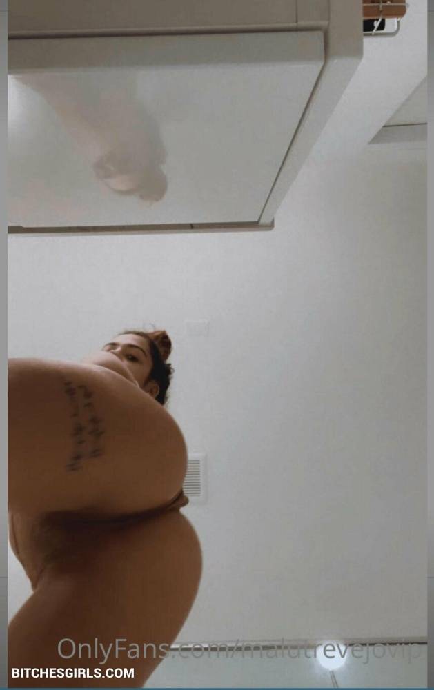 Malu Trevejo Tits Photos - Onlyfans Leaked Videos - #19