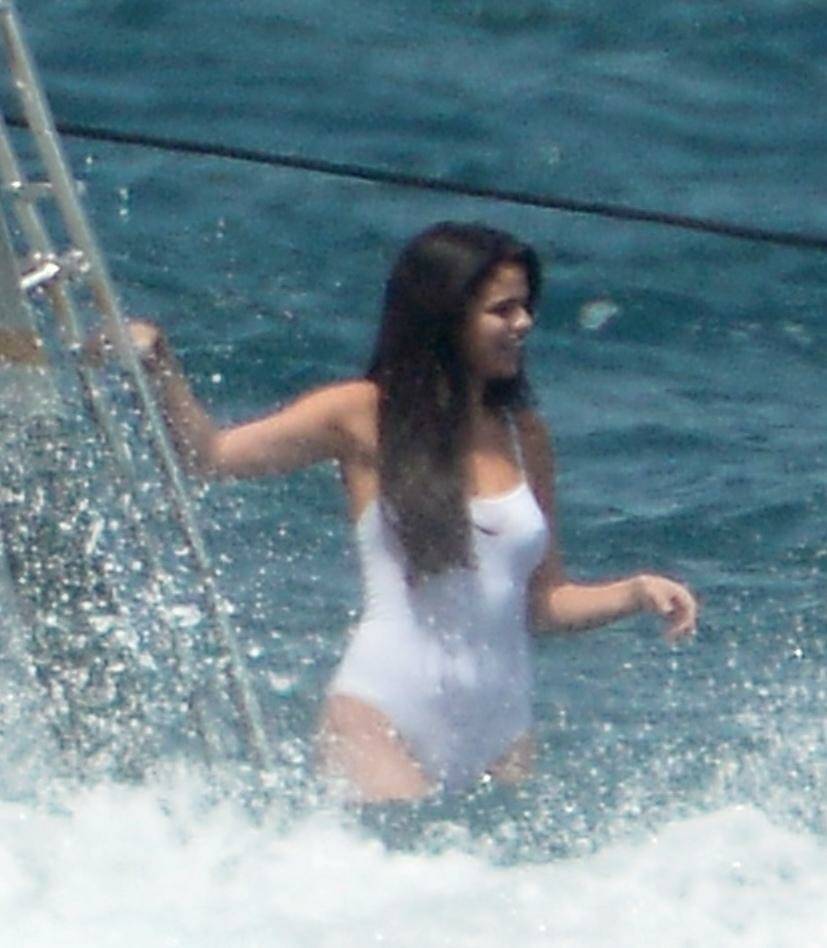 Selena Gomez See-Through One-Piece Set Leaked - #16
