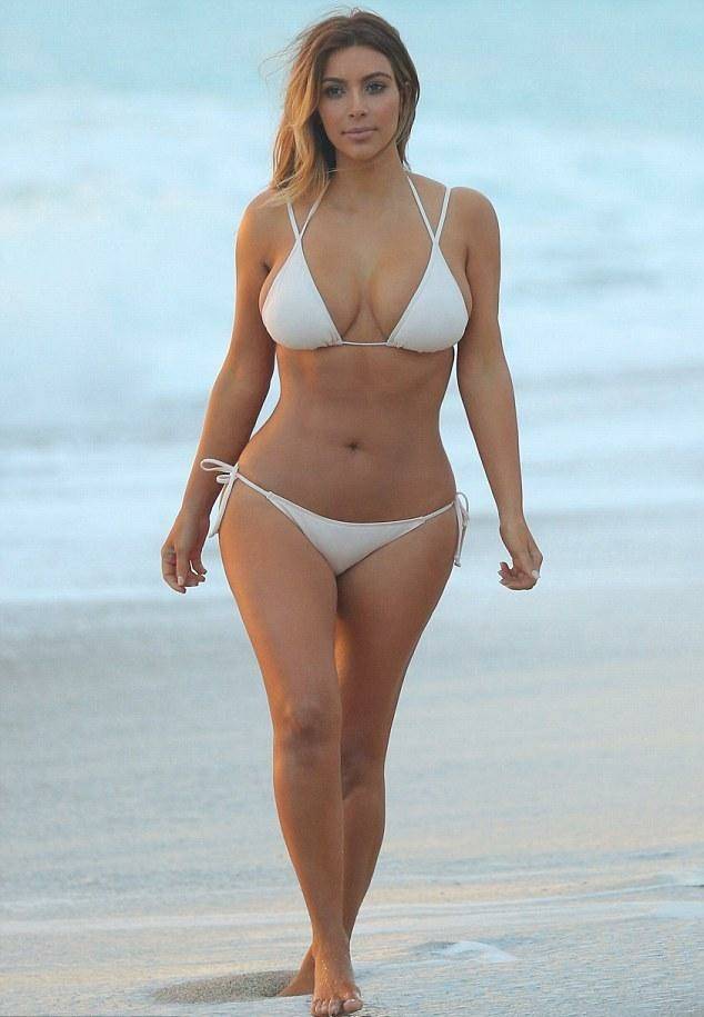 Kim Kardashian Candid Bikini Beach Set Leaked - #5