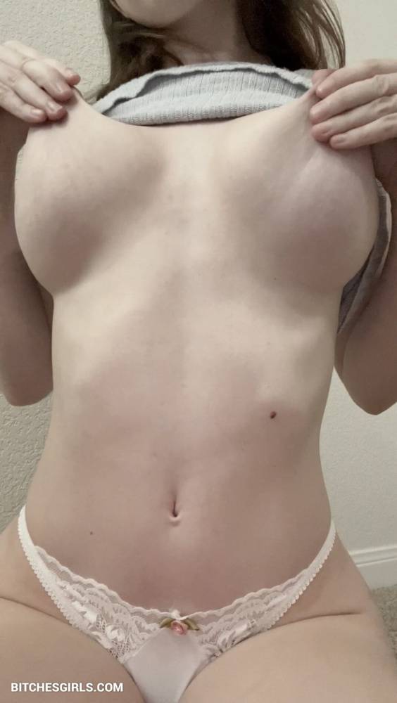 Emiliansfw Cosplay Nudes - Emiokok Twitch Leaked Naked Pics - #11