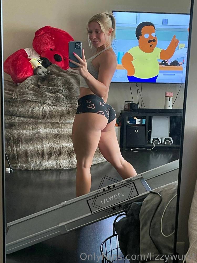 Lizzy Wurst Ass Black Thong Mirror Onlyfans Set Leaked - #3