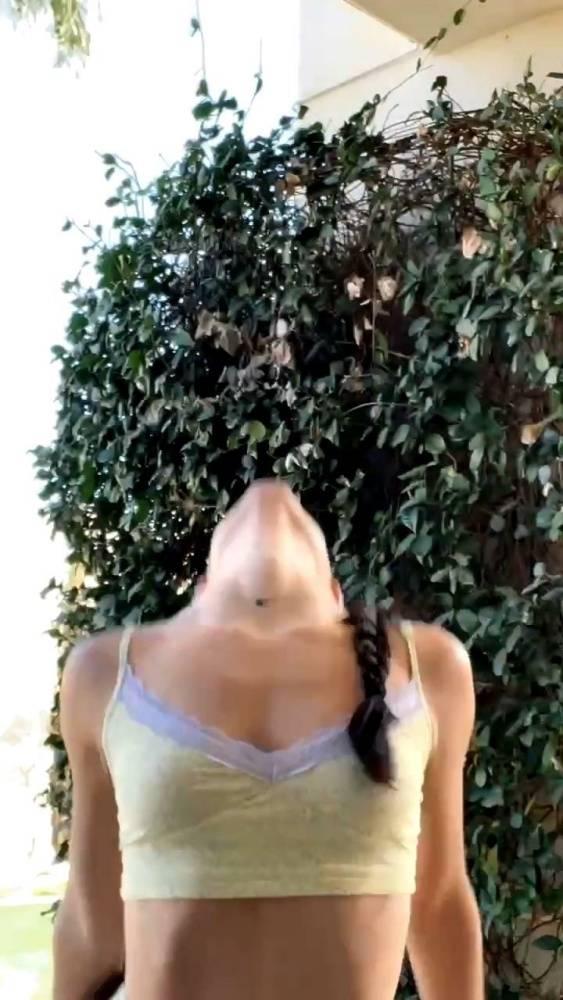 Charli D 19Amelio Sexy Midriff Skirt Dance Video Leaked - #11