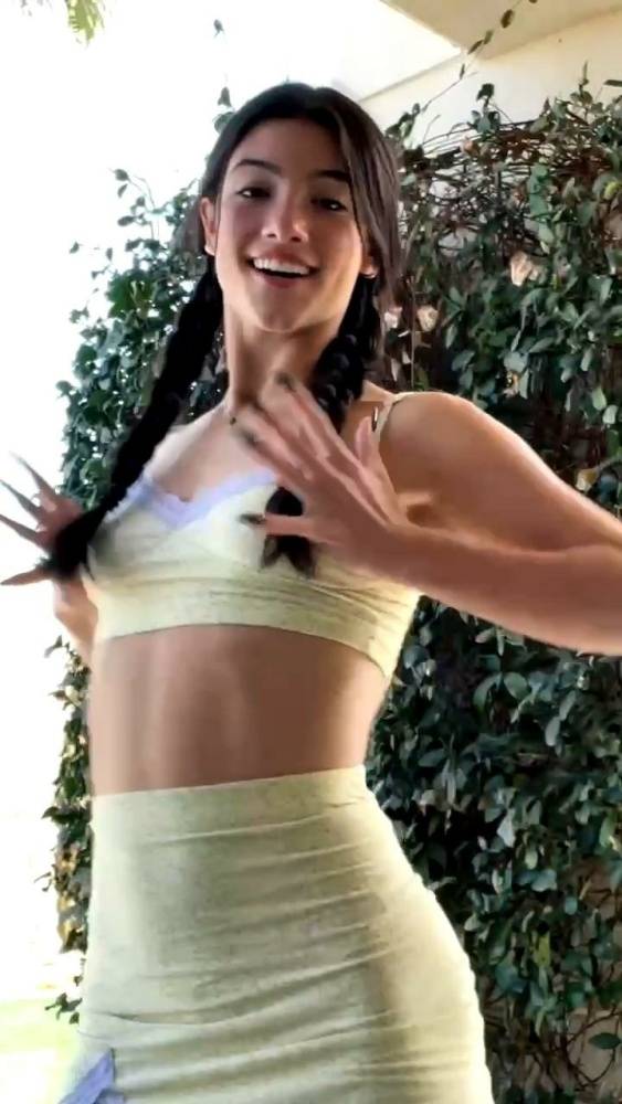 Charli D 19Amelio Sexy Midriff Skirt Dance Video Leaked - #4