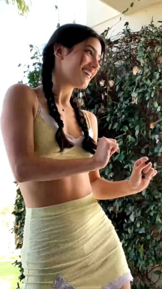 Charli D 19Amelio Sexy Midriff Skirt Dance Video Leaked - #6