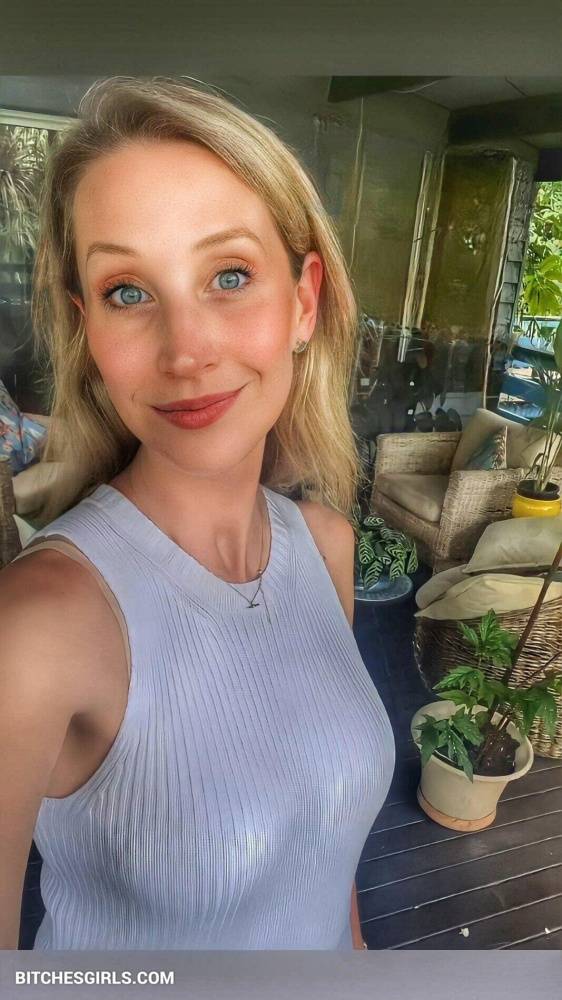 Maude Garrett Youtube Naked Influencer - Maude - #11