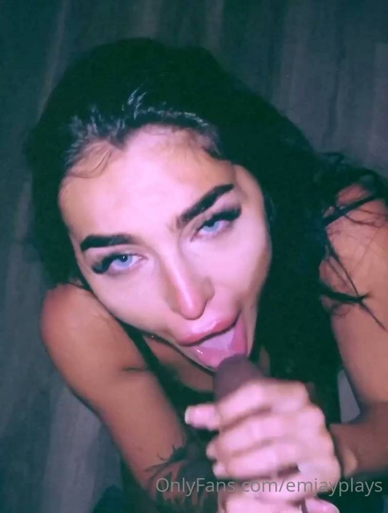 Emily Rinaudo Nude BBC Cumshot Facial Onlyfans Video Leaked - #4
