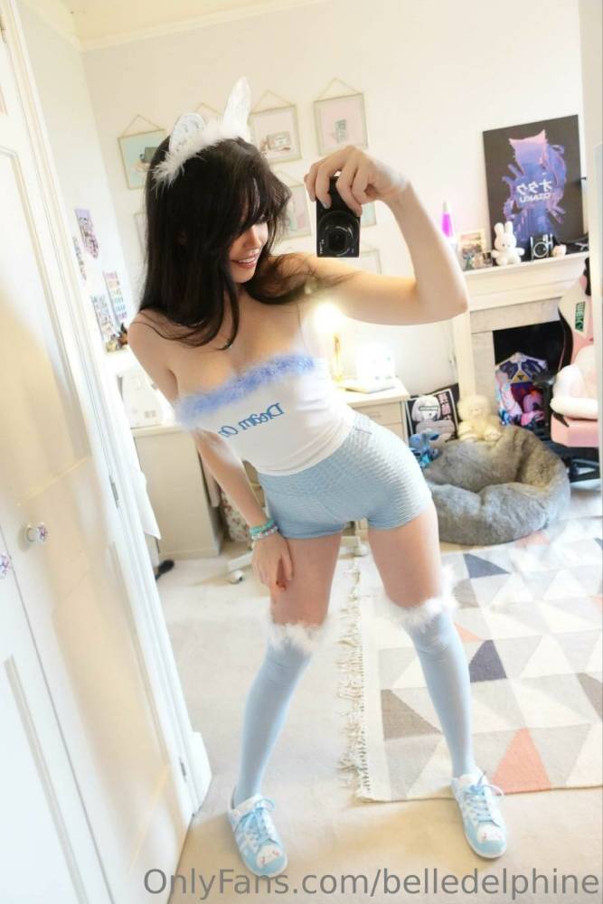 Belle Delphine Blue Booty Shorts Onlyfans Set Leaked - #7