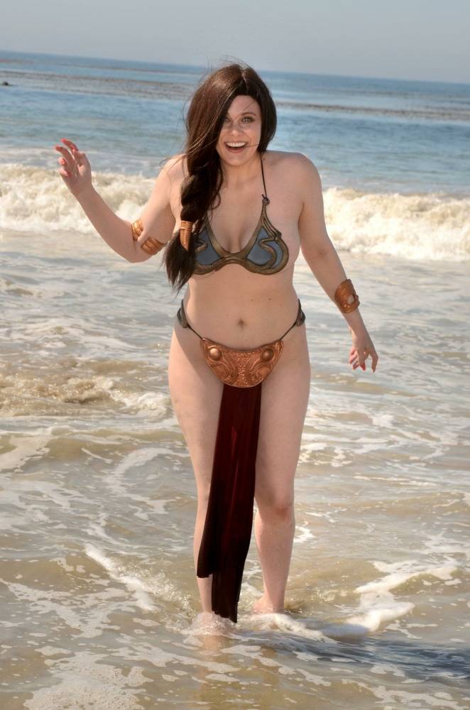 Maitland Ward Nude Slave Leia Cosplay Set Leaked - #7