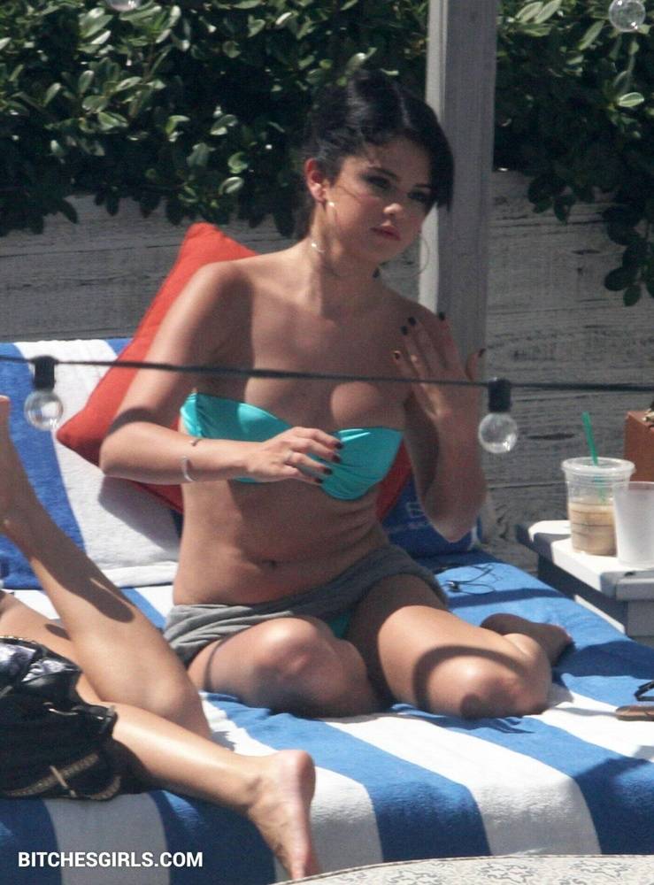Selena Gomez Nude Celebrities - Selena Celebrities Leaked Naked Photos - #22