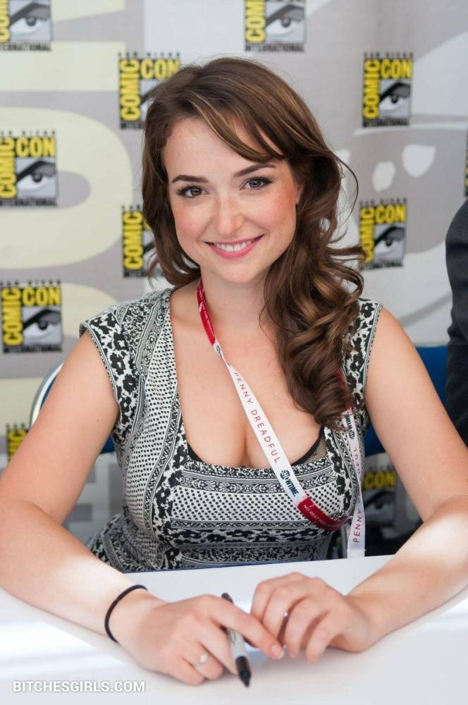 Milana Vayntrub Nude Thicc - Milana Nude Videos Celebrities - #25