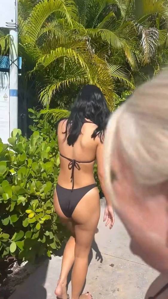 Charli D 19Amelio Bikini Waterpark Video Leaked - #1