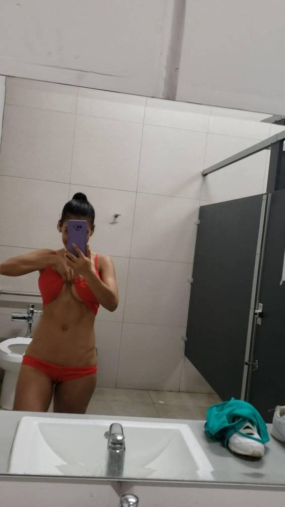 Anabella Galeano Bathroom Mirror Fingering Onlyfans Video Leaked - #5