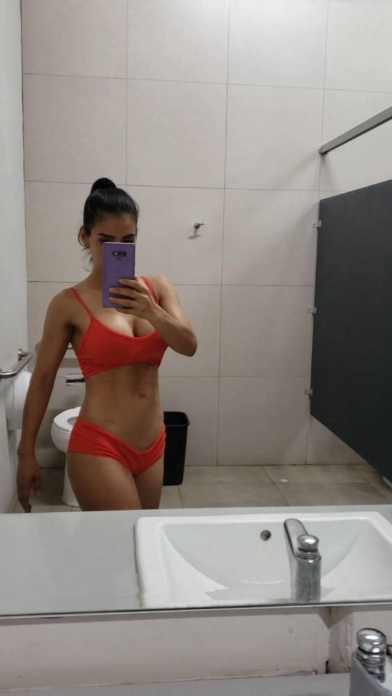 Anabella Galeano Bathroom Mirror Fingering Onlyfans Video Leaked - #8