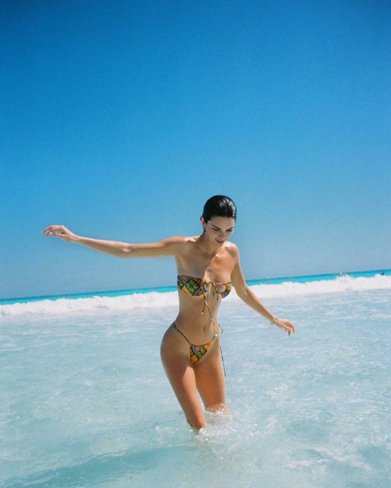Kendall Jenner Beach Bikini Candid Set Leaked - #1