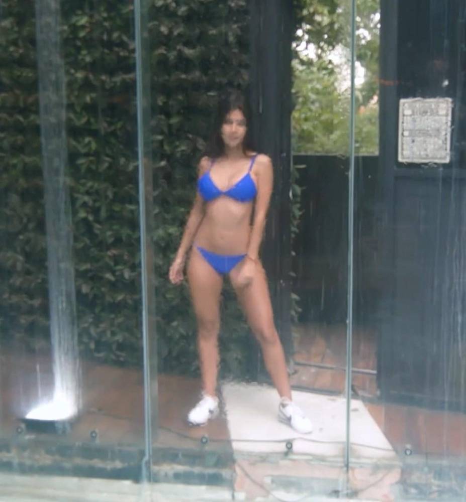 Ari Dugarte Bikini Stairs Modeling Patreon Video Leaked - #5