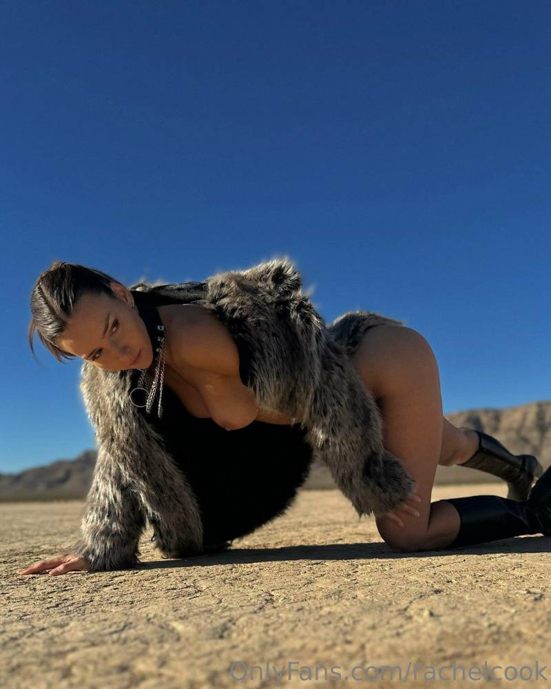 Rachel Cook Nude Desert Modeling Set Leaked - #2