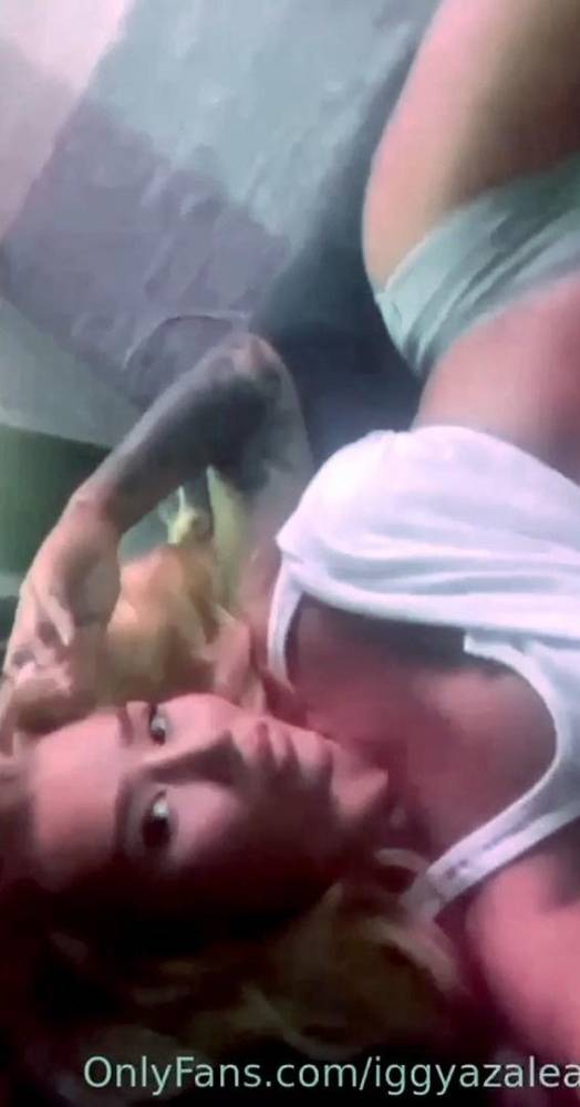 Iggy Azalea Camel Toe Selfie OnlyFans Video Leaked - #5