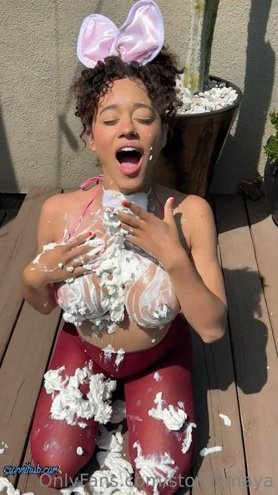 Stormi Maya Nude Whipped Cream OnlyFans Video Leaked - #9