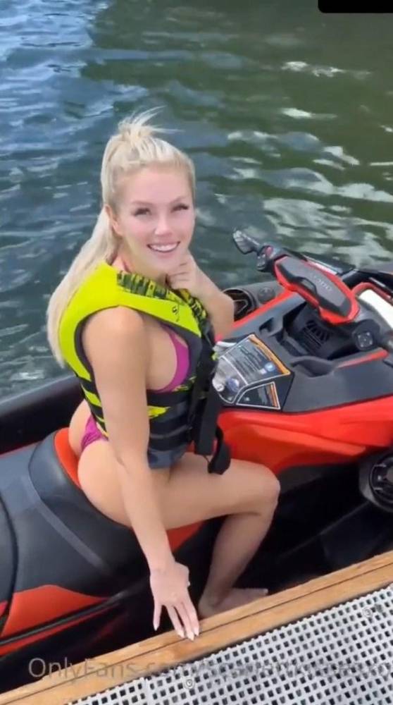 ScarlettKissesXO Jet Ski Riding Sex OnlyFans Video Leaked - #10