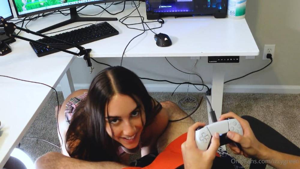 Izzy Green Video Game POV Blowjob OnlyFans Video Leaked - #6