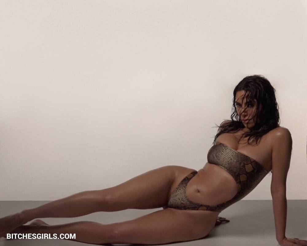 Kim Kardashian Nude Celebrities - Kimkardashian Celebrities Leaked Nude Photos - #3