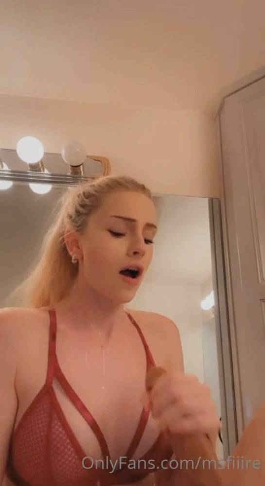 MsFiiire Dildo Blowjob Teasing Onlyfans Video Leaked - #6